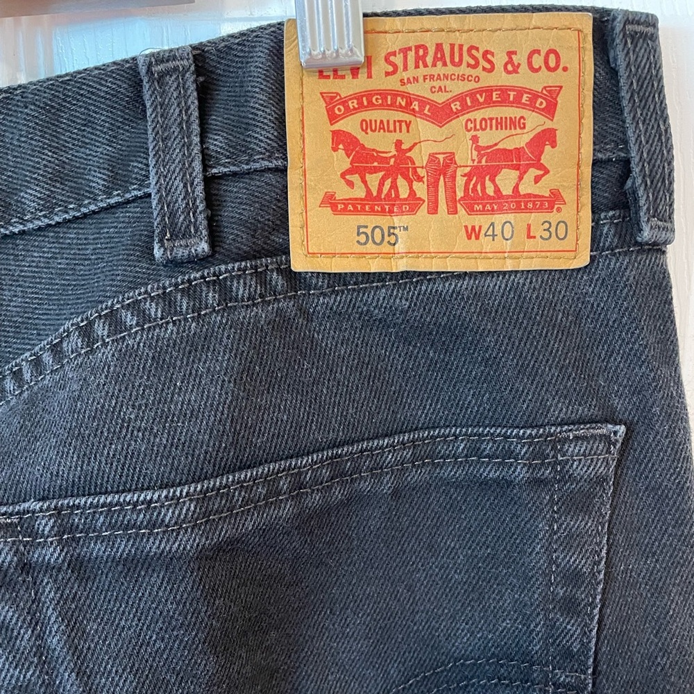 Levi’s 505 black denim jeans
